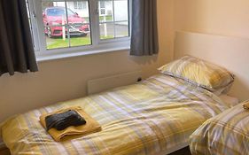 Bumblebee Lodge